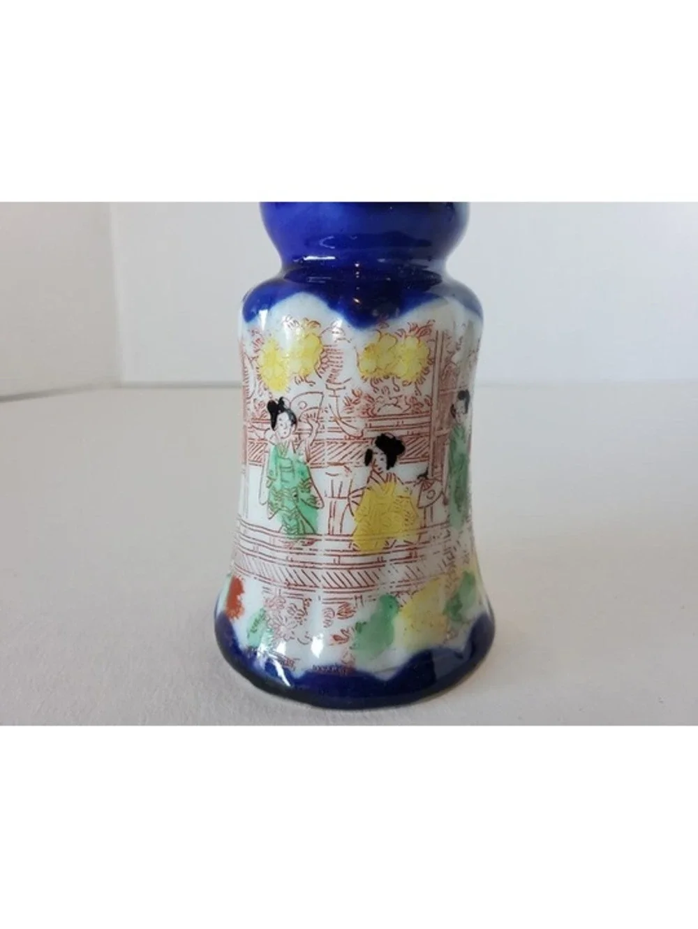 Vintage Porcelain Japanese Geisha Girl Salt Pepper Shakers